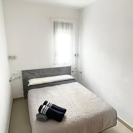 Piso Aconildevacaciones Aire Y Wifi, Aparcamiento P A 1 Minuto Conil De La Frontera