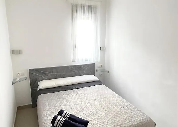 Piso Aconildevacaciones Aire Y Wifi, Aparcamiento P A 1 Minuto 科尼尔-德拉弗龙特拉