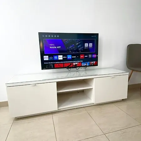 Piso Aconildevacaciones Aire Y Wifi, Aparcamiento P A 1 Minuto Conil De La Frontera